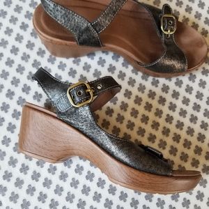 Dansko June Platform Sandal